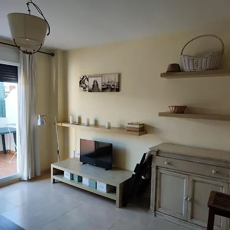 Tranquilo Apartamento Con Garaje