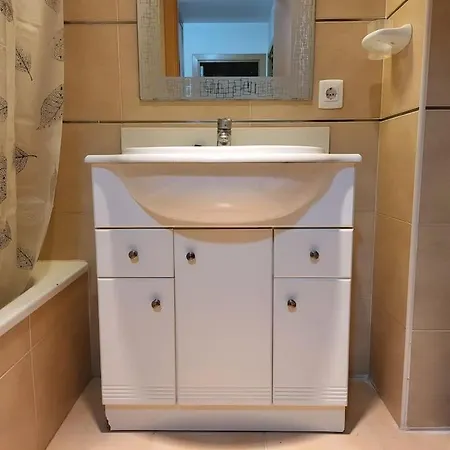 Tranquilo Apartamento Con Garaje Conil De La Frontera